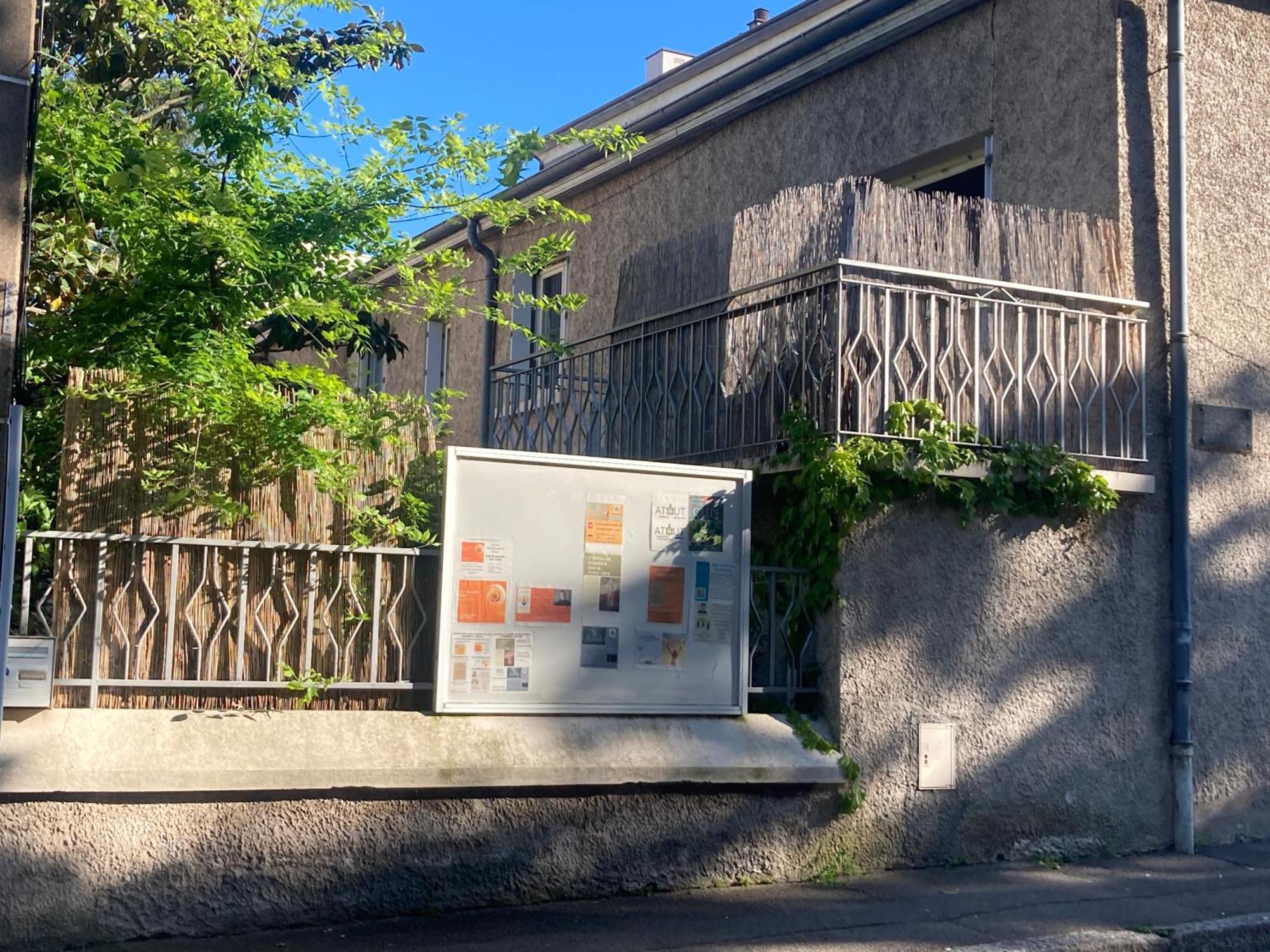 Maison Des Roses Oullins Exterior foto